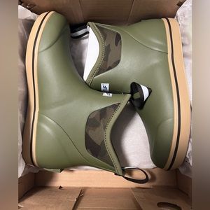 Xtra Tuf Boots Women’s 7